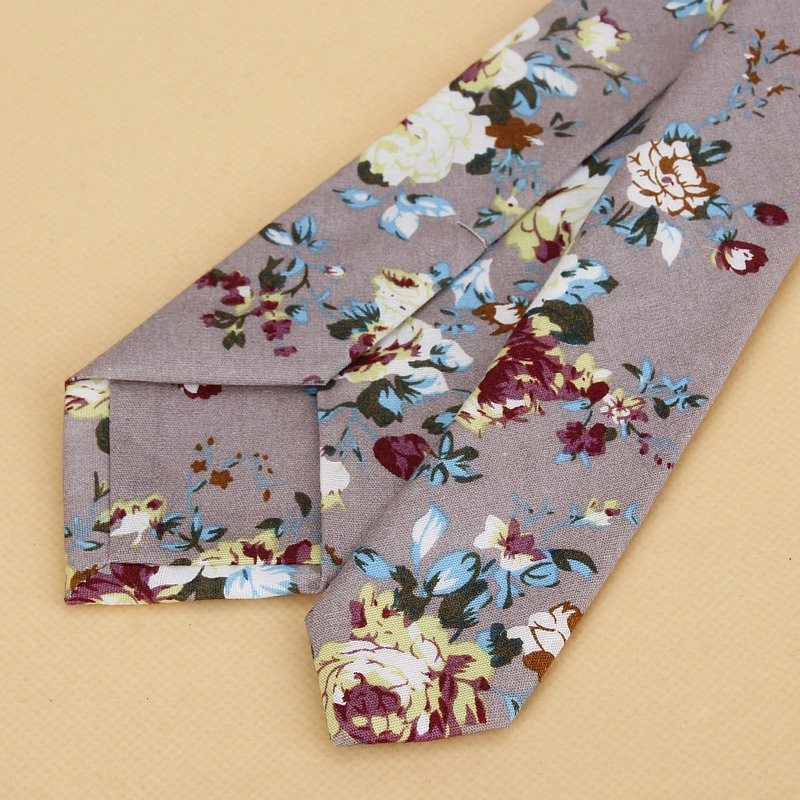 真新しい花ネクタイ狭いカジュアルメンズネクタイ結婚式パーティ - Skinny Tie Men のレビューと価格