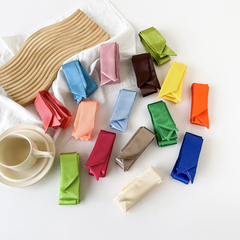 4 × 100 センチメートルサテンシルク狭いスカーフネッカ - Silk Neck Scarf のレビューと価格